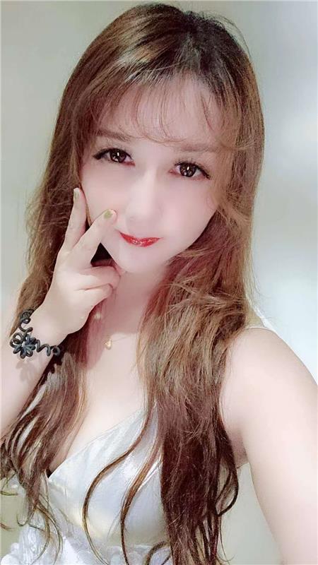 174029v9j8rxxh88wd98hj.jpg