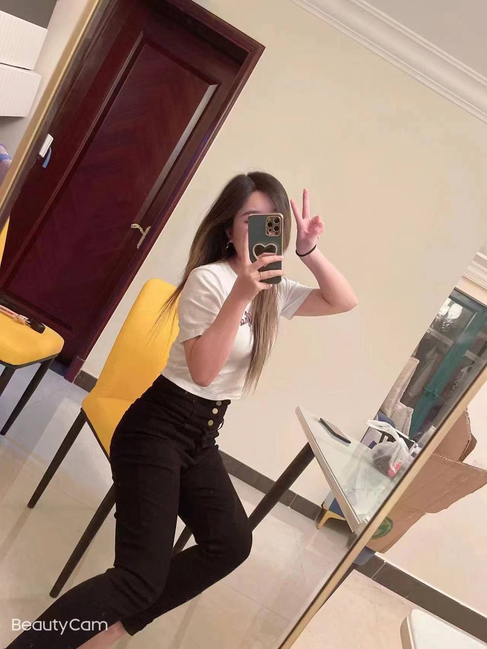 115034wonzxnmv9vnm2no9.jpg