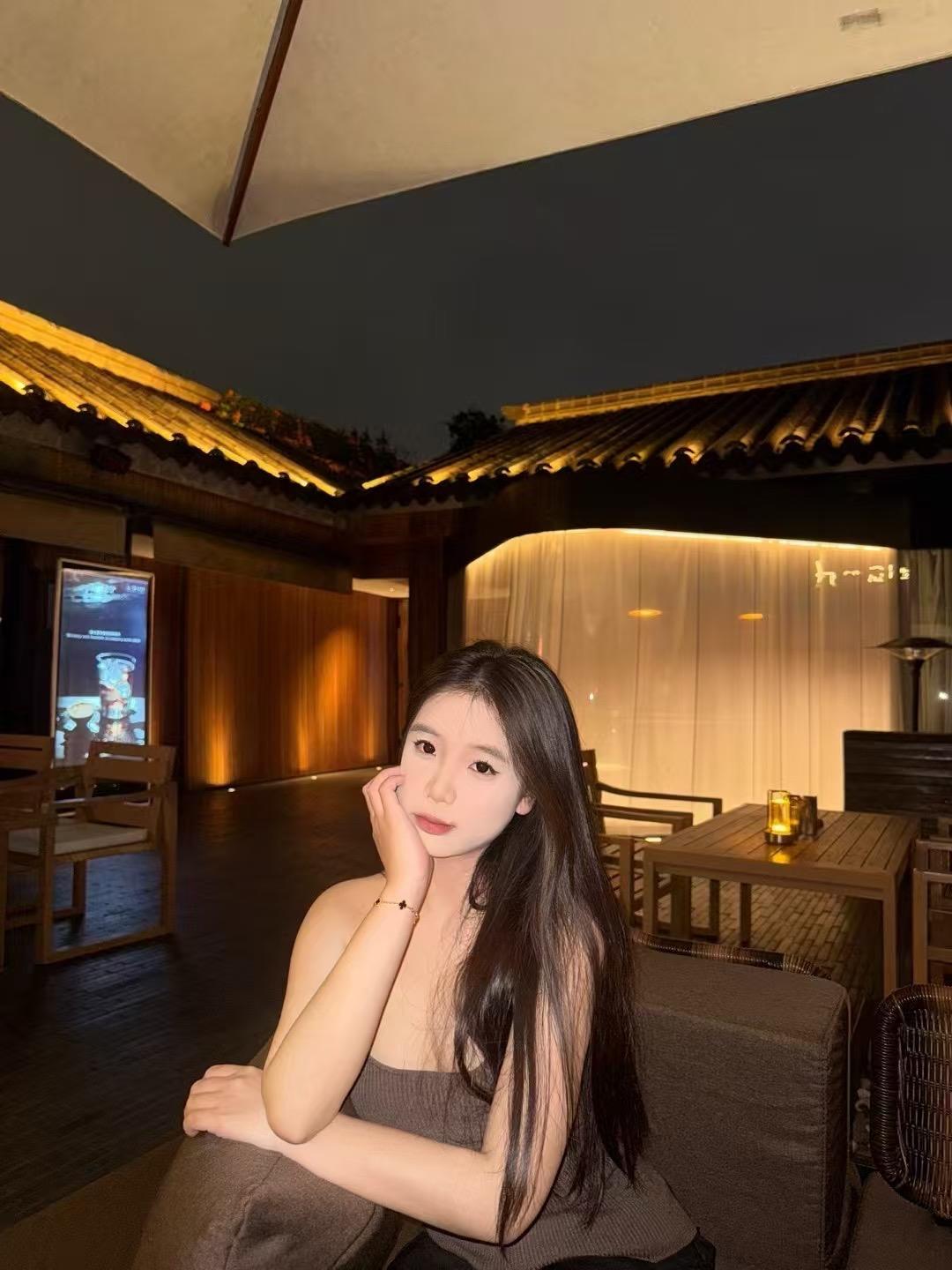 21f129dbd4ef69ac39ef29c949f66219.jpeg